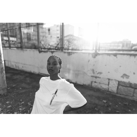 Camiseta Our leaders wont save us - FREELIFE