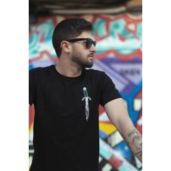 Camiseta Our leaders won´t save us Negra  - FREELIFE