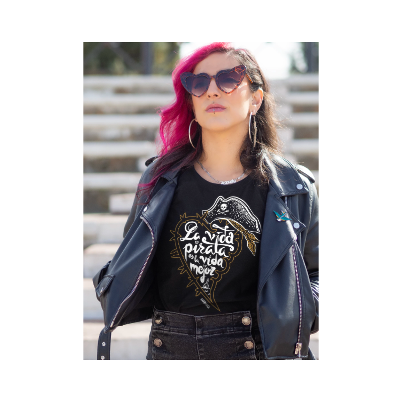 Camiseta vida pirata - BARRIOKA