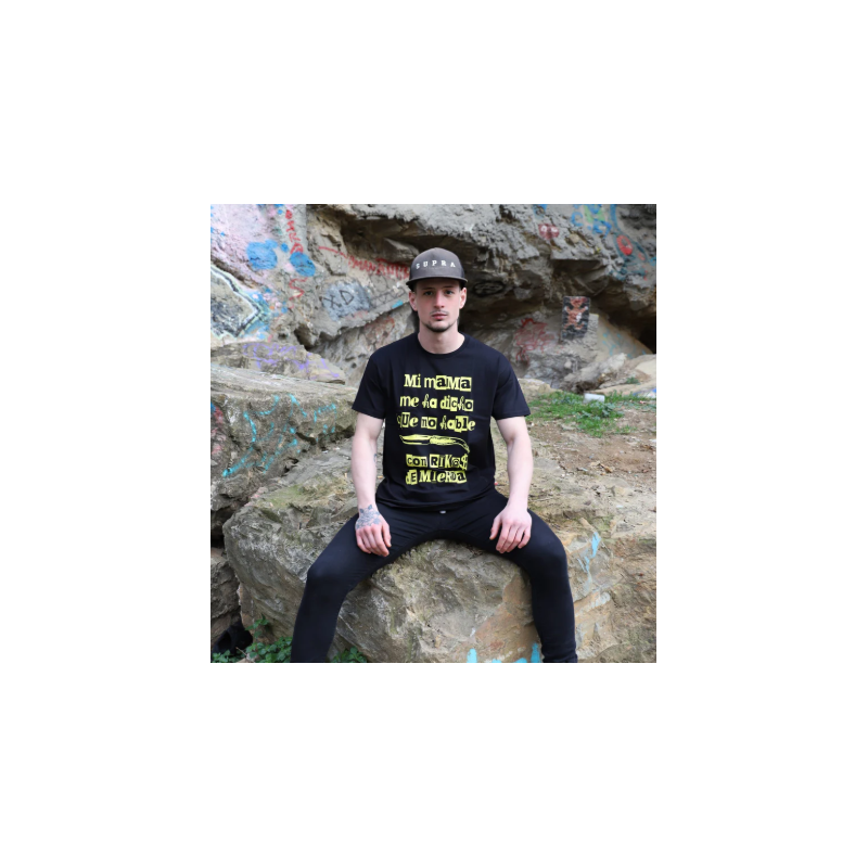 Camiseta Mi Mama - perros callejeros