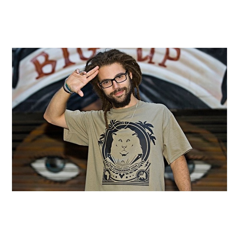 Conquering Lion - PULL UP WEAR